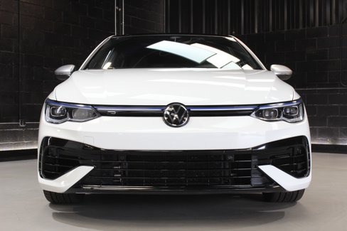 Used 2022 Volkswagen Golf R image 5
