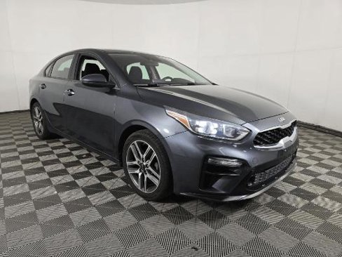Used 2019 Kia Forte S image 3