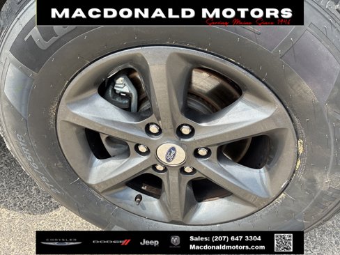 Used 2020 Ford Expedition XLT w/ FX4 Off-Road Package image 5