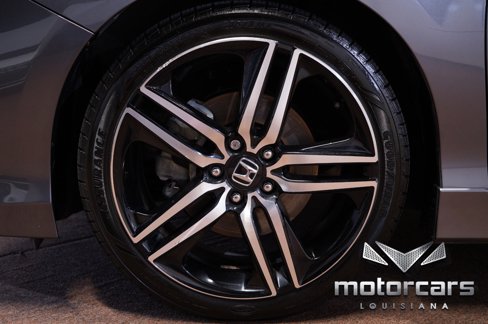 Used 2017 Honda Accord Sport image 17