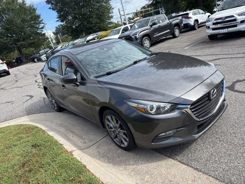 Used 2018 MAZDA MAZDA3 Touring image 5