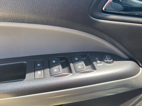 Used 2016 Chevrolet Colorado LT image 15