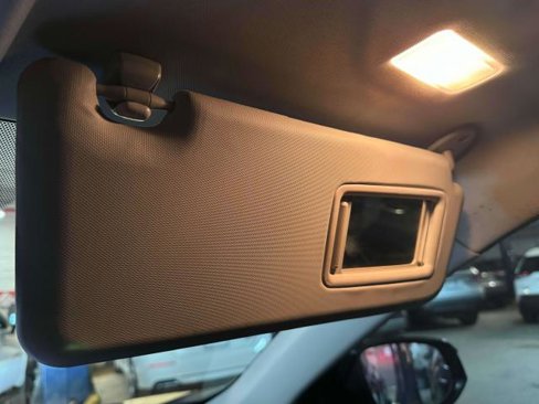 Used 2018 Toyota RAV4 Limited image 25