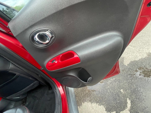 Used 2011 Nissan Juke SL image 19