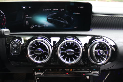 Certified 2025 Mercedes-Benz CLA 250 4MATIC image 17
