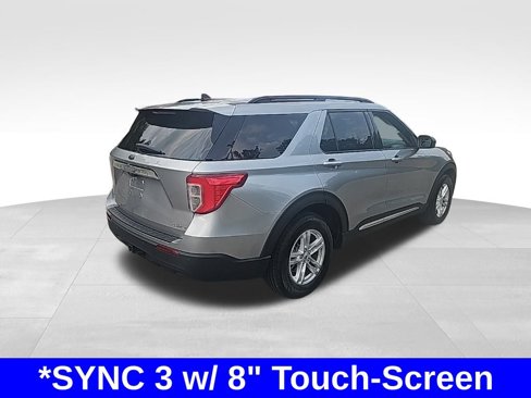 Certified 2022 Ford Explorer XLT w/ Class IV Trailer Tow Package image 5