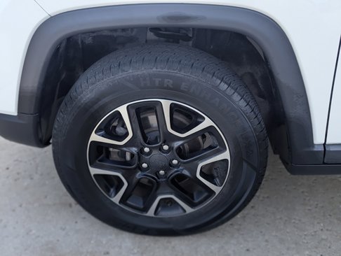 Used 2021 Jeep Compass Trailhawk w/ Sun and Sound Group image 18