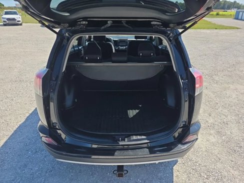 Used 2018 Toyota RAV4 XLE w/ Plus Extra Value Package image 24