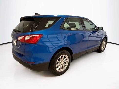 Used 2019 Chevrolet Equinox LS image 8