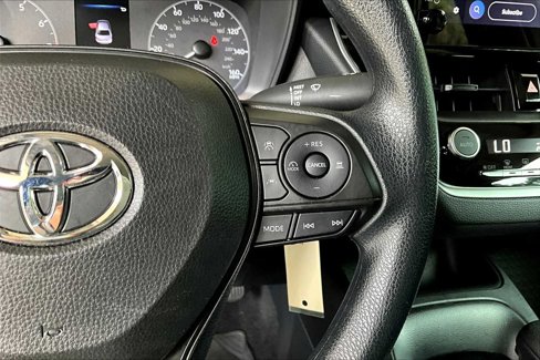 Used 2024 Toyota Corolla LE image 23