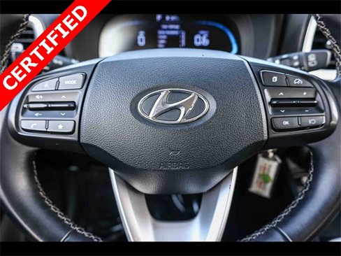 Certified 2023 Hyundai Venue SEL image 24