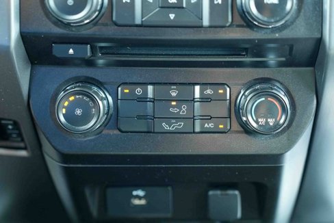 Used 2017 Ford F150 XLT image 30