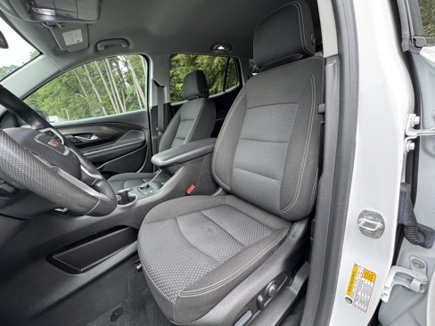 Used 2022 GMC Terrain SLE w/ Driver Convenience Package image 12