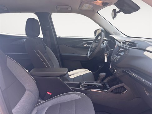 Used 2022 Chevrolet TrailBlazer LS image 15