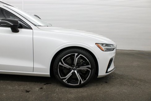 Certified 2023 Volvo S60 T8 Plus w/ Climate Package image 9