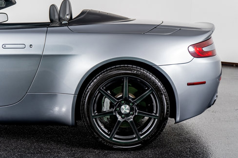 Used 2008 Aston Martin V8 Vantage Roadster image 18