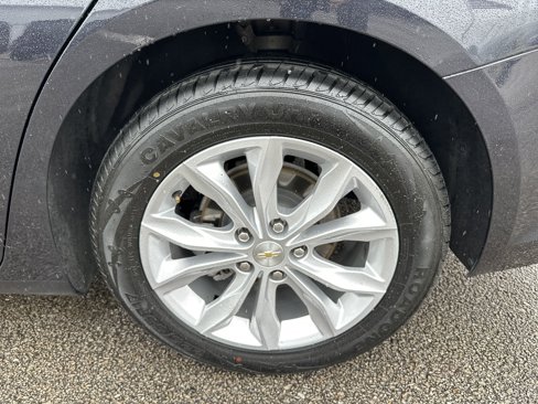 Used 2022 Chevrolet Malibu LT image 19