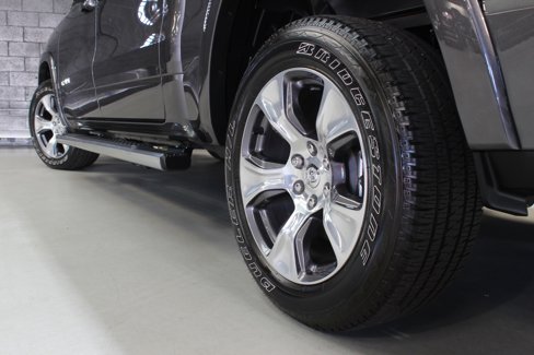 Used 2022 RAM 1500 Laramie w/ Sport Appearance Package image 17