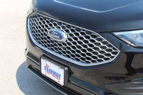 Used 2024 Ford Edge SEL image 6