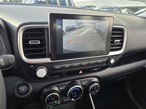 New 2025 Hyundai Venue SEL image 20