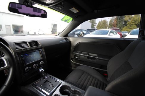 Used 2014 Dodge Challenger SXT w/ Sport Appearance Package image 15