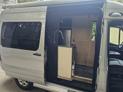 Used 2019 Mercedes-Benz Sprinter 2500 image 15