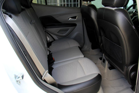 Used 2016 Buick Encore FWD image 26