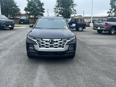Used 2023 Hyundai Santa Cruz SEL Premium image 2