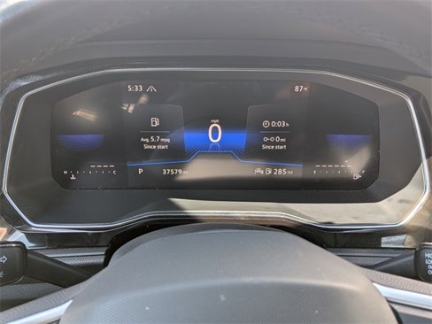 Used 2024 Volkswagen Jetta SE image 12