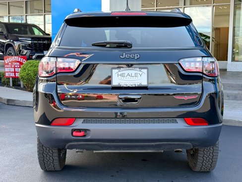 Used 2024 Jeep Compass Trailhawk w/ Trailhawk Convenience Group image 5