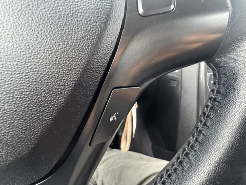 Used 2011 Hyundai Genesis 2.0T image 30