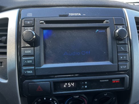 Used 2013 Toyota Tacoma 2WD Access Cab image 20