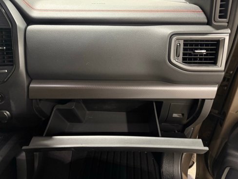 Used 2020 Nissan Titan PRO-4X image 30