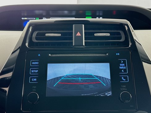 Used 2017 Toyota Prius Two image 22