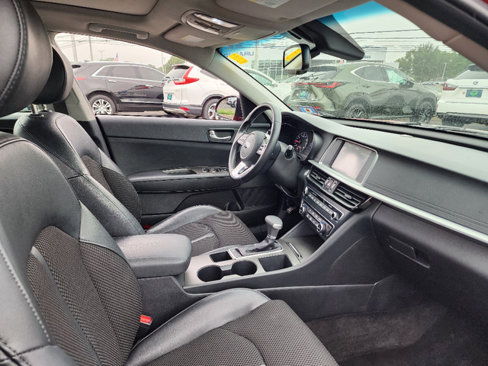 Used 2019 Kia Optima S w/ S Panoramic Sunroof Package image 26