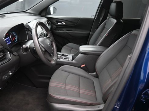 Used 2022 Chevrolet Equinox RS w/ Infotainment Package image 10