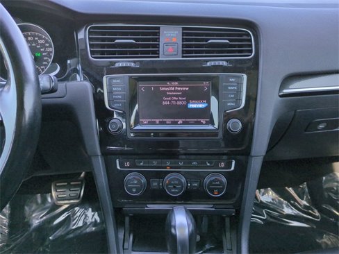 Used 2015 Volkswagen Golf TDI SEL w/ Lighting Package (SEL) image 18