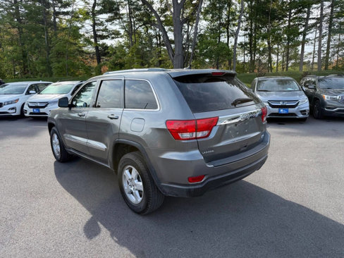 Used 2012 Jeep Grand Cherokee Laredo w/ Laredo E Group image 5