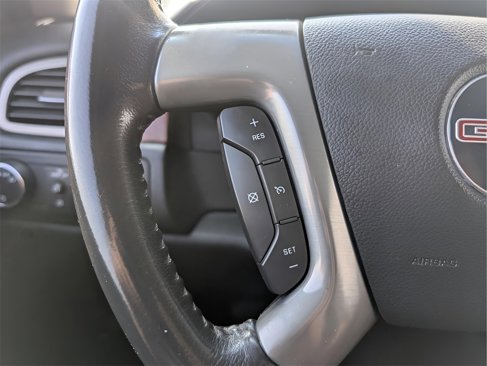Used 2011 GMC Yukon XL SLT w/ SLT-2 Equipment Package image 19