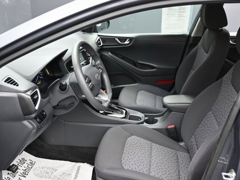 Used 2018 Hyundai Ioniq Blue image 14