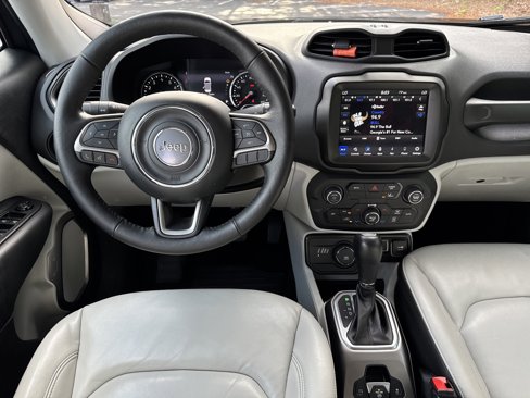 Used 2022 Jeep Renegade Limited image 27