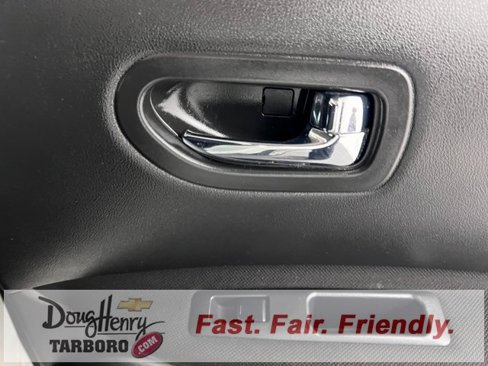 Used 2012 Nissan Rogue S image 33