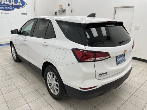 Certified 2024 Chevrolet Equinox LS w/ LS Convenience Package image 18