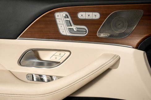 Used 2022 Mercedes-Benz GLS 450 4MATIC image 56