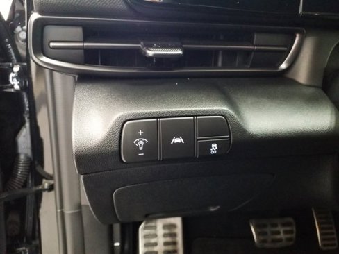 Certified 2023 Hyundai Elantra N Line image 12