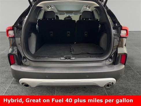 Used 2023 Ford Escape SE image 20