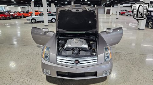Used 2004 Cadillac XLR image 20