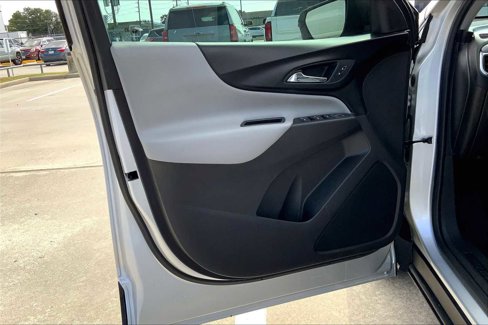 Used 2019 Chevrolet Equinox LS w/ LPO, Cargo Package image 20