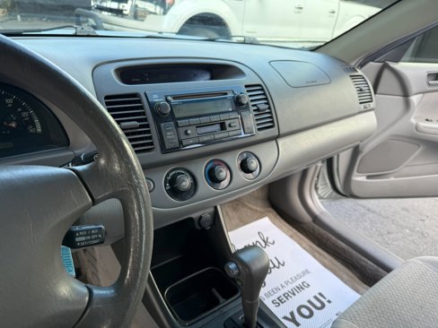 Used 2003 Toyota Camry LE image 8