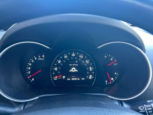 Used 2015 Kia Sorento SX image 5